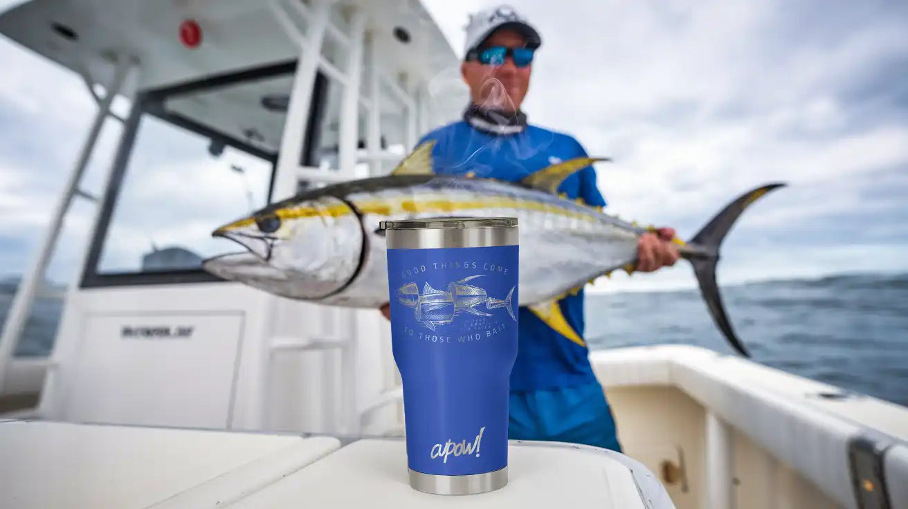 Blue stainless steel tumbler.